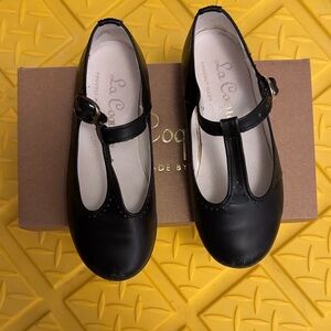 Girls' Black T-Strap Mary Jane Shoes